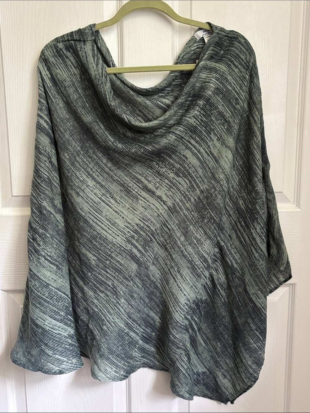NEW H by Halston one arm hole poncho sage black striped one size lightweight